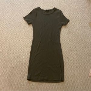 Short Sleeve Brandy Melville Midi